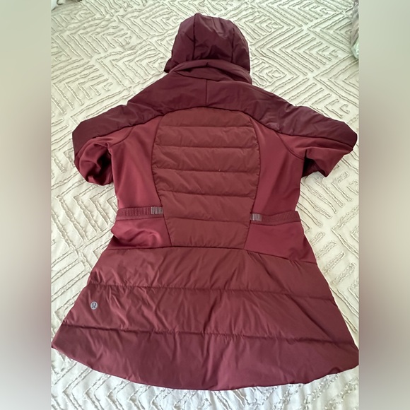 lululemon athletica Women's Maroon down for it all Puffer Jacket - Picture 5 of 5